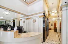 Cozy Reception Area of Union Square Plaza Hotel