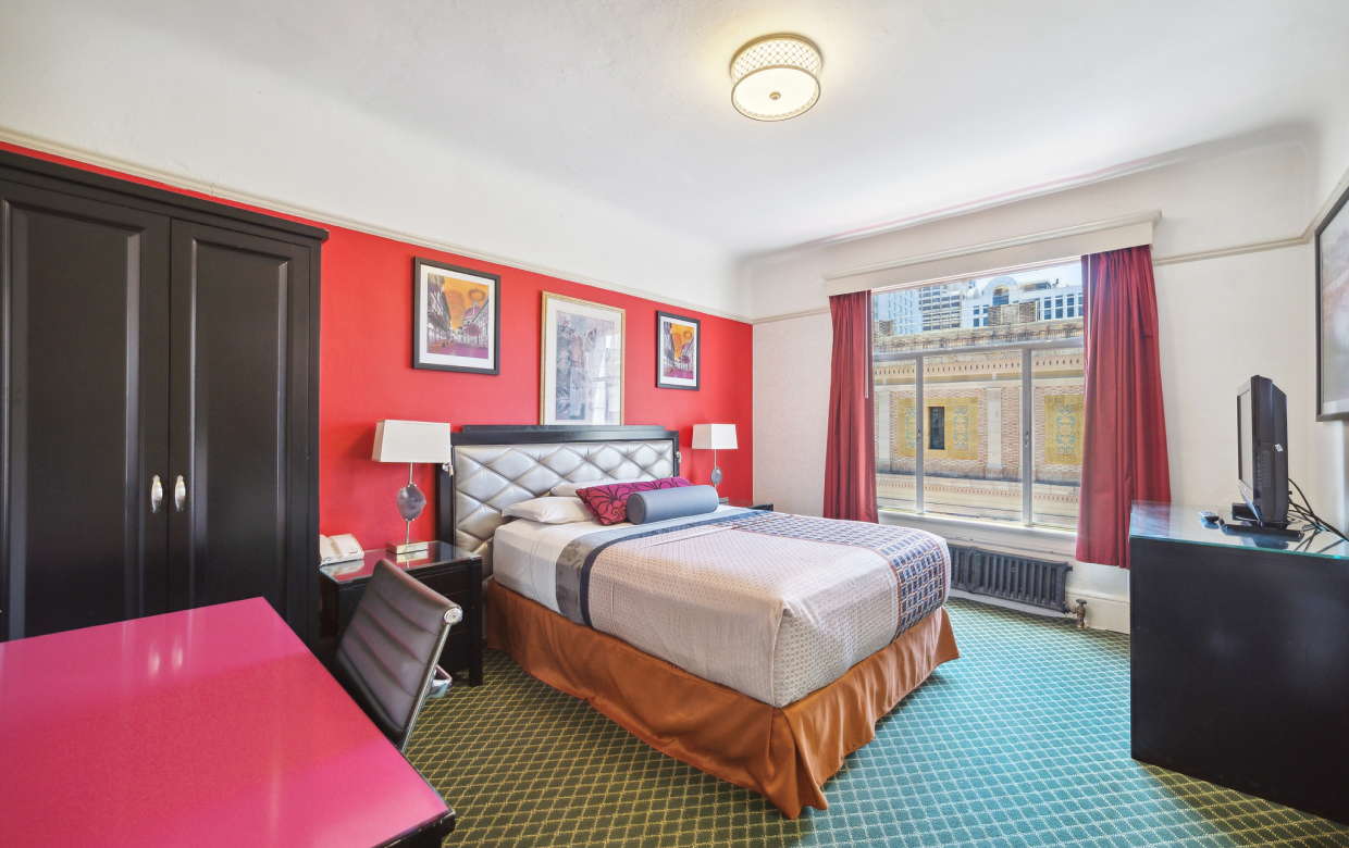 Spacious & Well-ventilated Guest Rooms